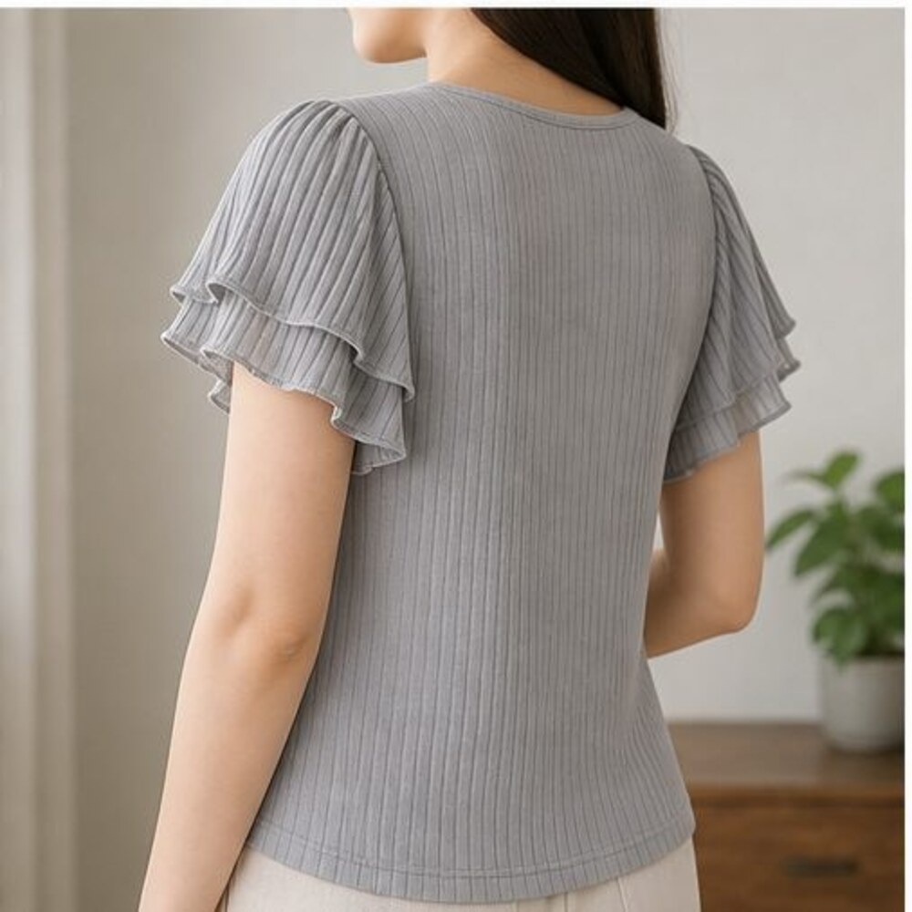 Gray Ruffle Blouse - Picture 3 of 6